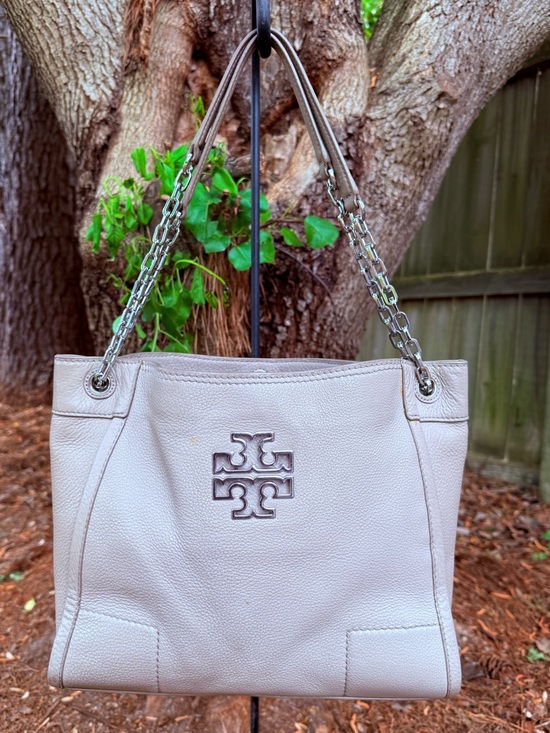 Tory Burch Handbags - Tory Burch Britten Slouchy Tote - French Gray